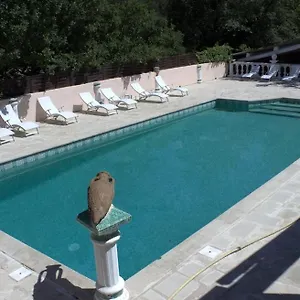 https://la-cadiere.fr-provencehotel.com